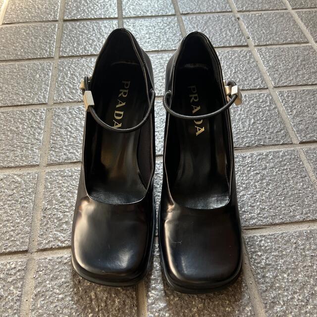 PRADA パンプス チャンキーヒール