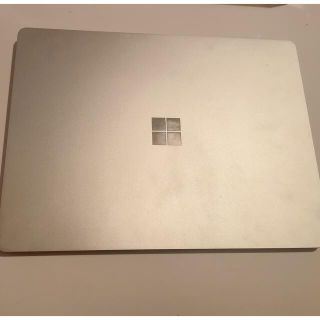 マイクロソフト(Microsoft)のsurface laptop go 2020年１０月モデル(ノートPC)