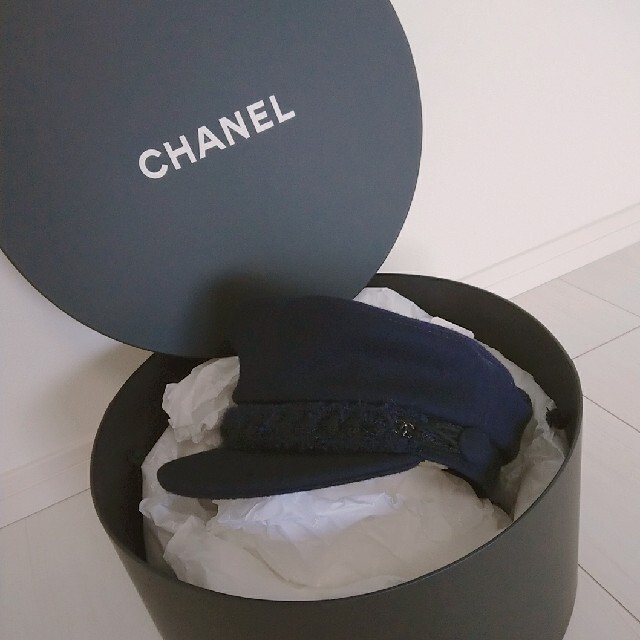 CHANEL(シャネル)の正規品 CHANEL ウール 帽子 ココマーク レディースの帽子(キャスケット)の商品写真