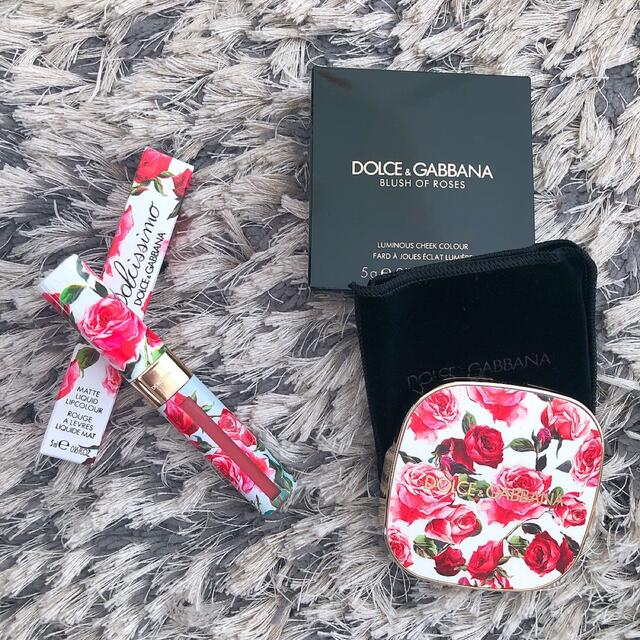 DOLCE&GABBANA(ドルチェアンドガッバーナ)の完売☆未使用☆ドルチェ&ガッバーナ☆ローズ フェイス&リップセット コスメ/美容のキット/セット(コフレ/メイクアップセット)の商品写真