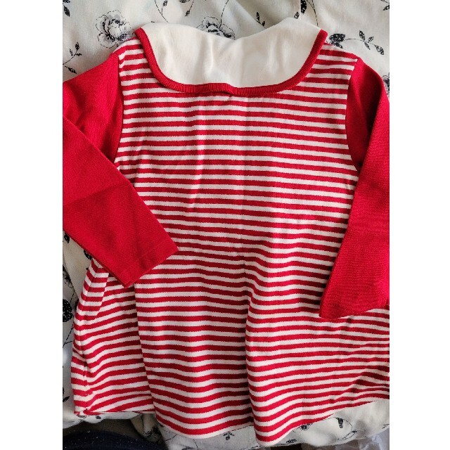 Marie Claire(マリクレール)のマリ・クレールカットソー90cm キッズ/ベビー/マタニティのキッズ服女の子用(90cm~)(Tシャツ/カットソー)の商品写真