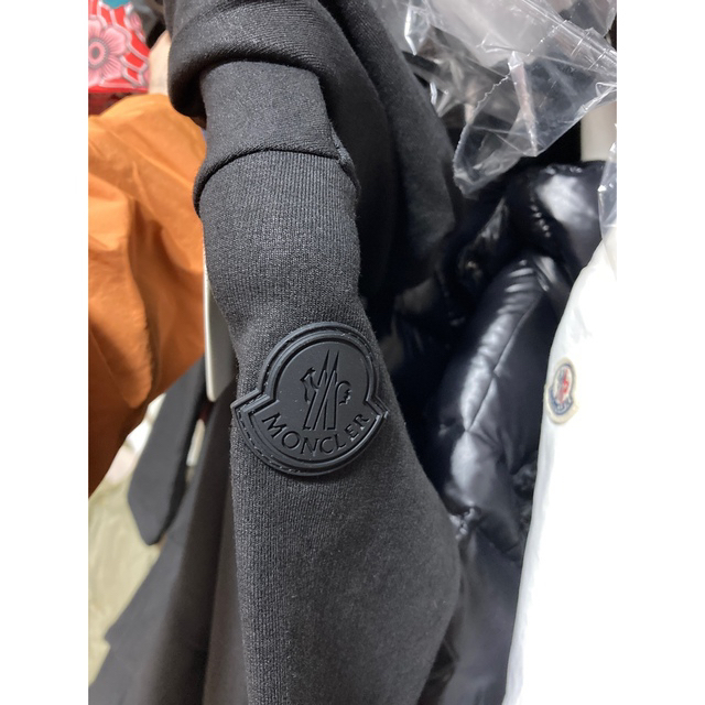 MONCLER(モンクレール)のモンクレール 正規品 ワンピース キッズ 6a 新品未使用 キッズ/ベビー/マタニティのキッズ服女の子用(90cm~)(ワンピース)の商品写真