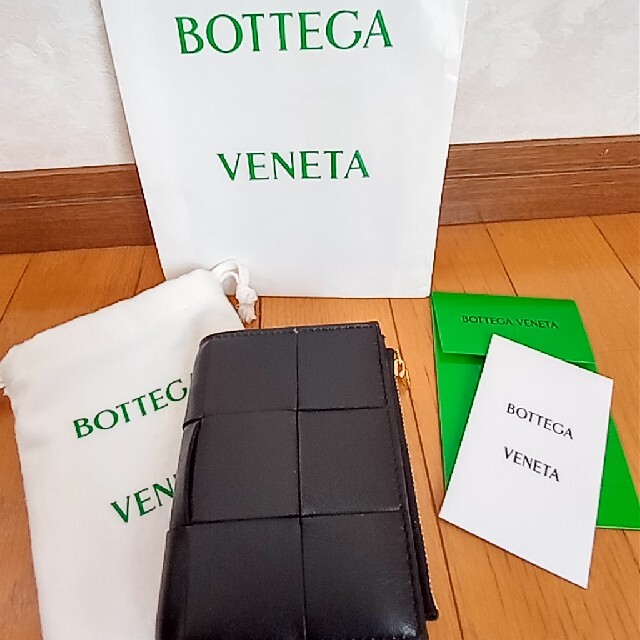 新品未使用】BOTTEGA VENETA 二つ折り財布-