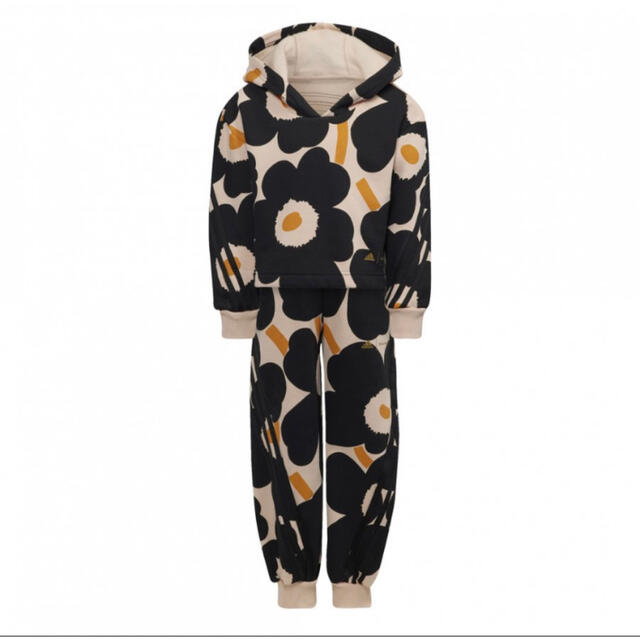 marimekko - アディダス ジャージ キッズ 子供 スウェット上下 marimekko - アディダス ジャージ キッズ 子供 スウェット上下