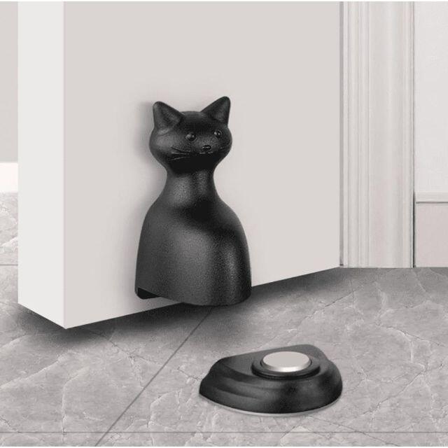 かわいい 猫ちゃん ドアストッパー マグネット 穴あけ不要 貼るタイプ 戸当たりの通販 By らくまくら S Shop ラクマ