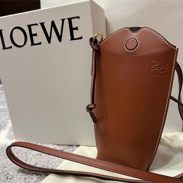 ロエベ　LOEWE フォンケース ゲートポケット ソフトカーフ