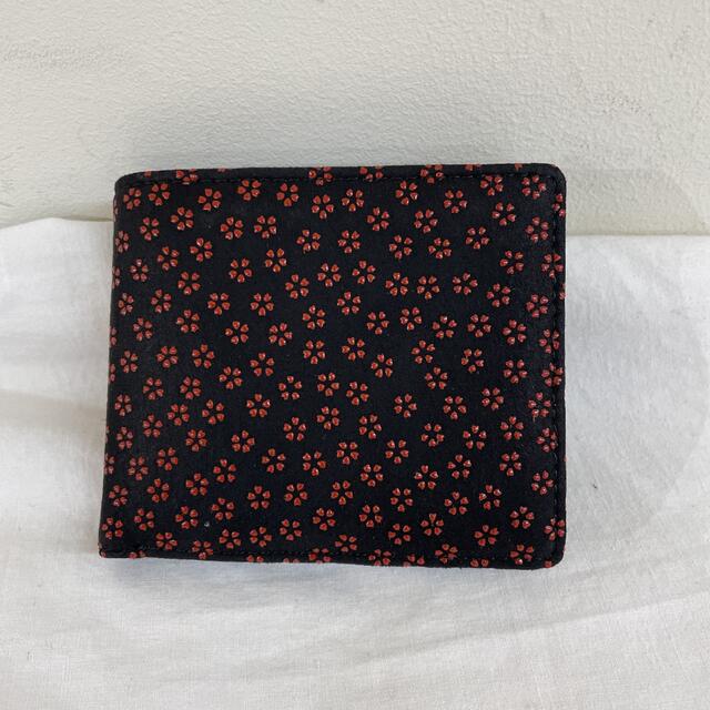 印伝　二つ折り財布　赤桜 レディースのファッション小物(財布)の商品写真