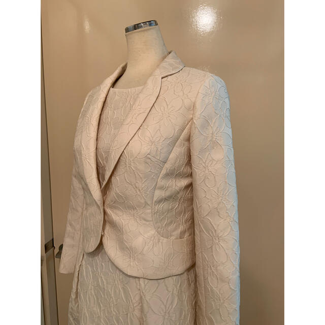 HANAE MORI(ハナエモリ)の新品タグ付き　ハナエモリALMA EN ROSEワンピーススーツ　定価12万2千 レディースのフォーマル/ドレス(スーツ)の商品写真