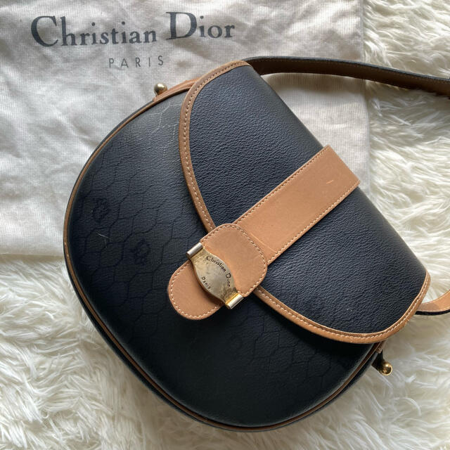 18%OFF】 Dior Christian - レザー ポシェット レア✨ ディオール オンラインストア早割 ショルダー レザー ハニカム ディオール バッグ ゴールド金具 ポシェット ショルダーバッグ
