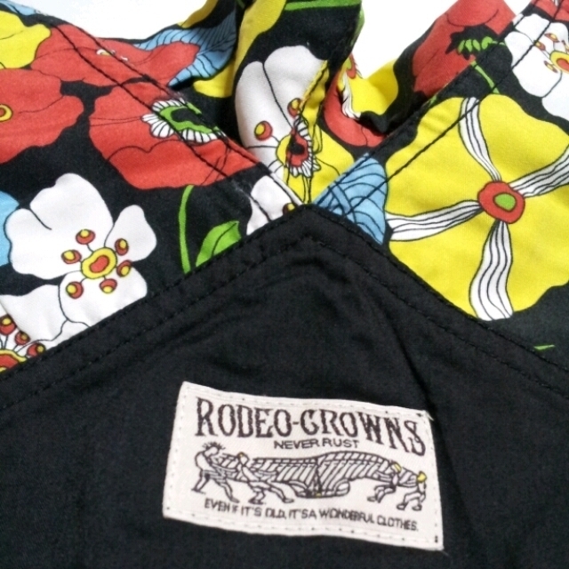 RODEO CROWNS(ロデオクラウンズ)のﾚﾄﾛﾌﾗﾜｰｻﾛﾍﾟｯﾄ レディースのパンツ(サロペット/オーバーオール)の商品写真