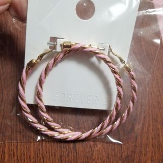 フォーエバートゥエンティーワン(FOREVER 21)のForever21♡ピアス(ピアス)