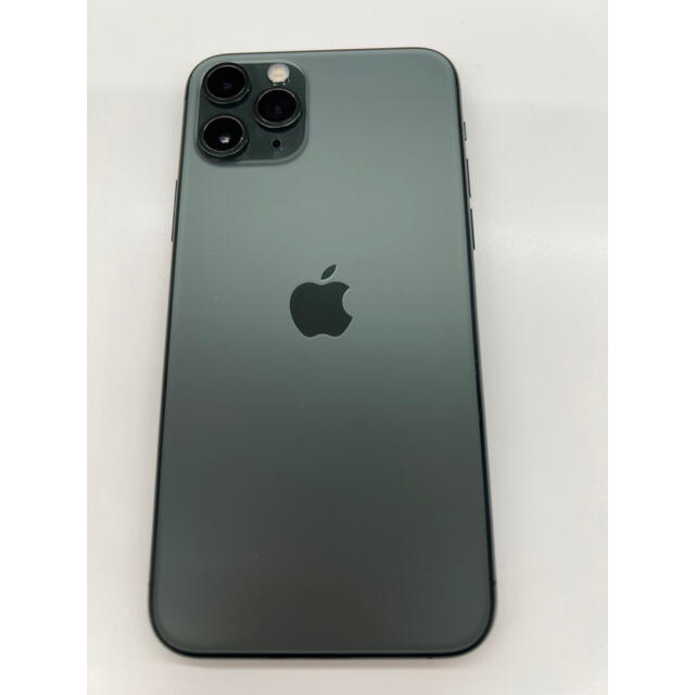 Apple(アップル)のiPhone 11 Pro ミッドナイトグリーン 256 GB au スマホ/家電/カメラのスマートフォン/携帯電話(スマートフォン本体)の商品写真