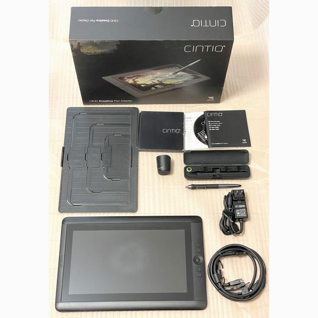 WACOM液晶ペンタブレット cintiq13HD DTK-1300/K0-