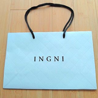 イング(INGNI)の⭐️新品⭐️イングショップバック2枚(ショップ袋)