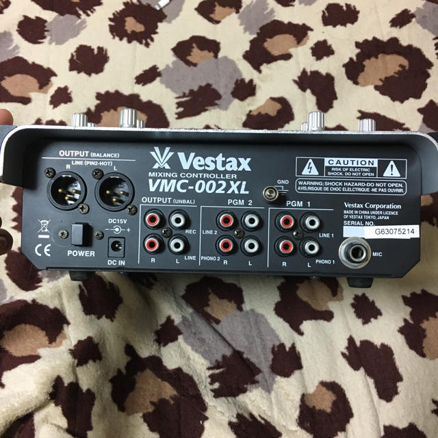 格安vestax vmc-002xl ミキサー 楽器のDJ機器(DJミキサー)の商品写真