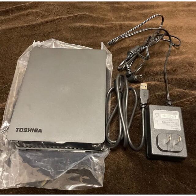 東芝(トウシバ)のTOSHIBA HD-EB30TK スマホ/家電/カメラのPC/タブレット(PC周辺機器)の商品写真