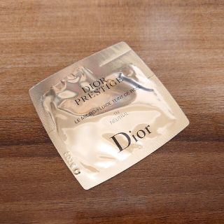 ディオール(Dior)のDior プレステージ ファンデーション(ファンデーション)