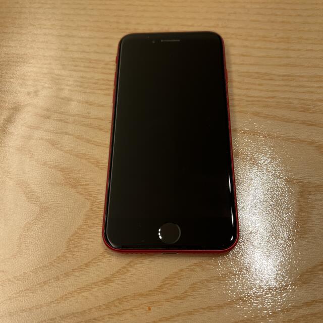 iPhone(アイフォーン)のiPhoneSE 第二世代　６４GB スマホ/家電/カメラのスマートフォン/携帯電話(スマートフォン本体)の商品写真