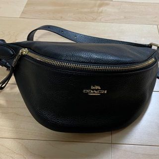 コーチ(COACH)のコーチ　coach ボディーバック　ブラック(ボディバッグ/ウエストポーチ)