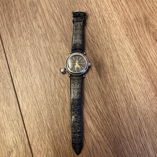 Vivienne Westwood(ヴィヴィアンウエストウッド)のヴィヴィアンウエストウッド　腕時計 レディースのファッション小物(腕時計)の商品写真