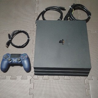 PS4Pro CUH-7000B 1TB 　(家庭用ゲーム機本体)