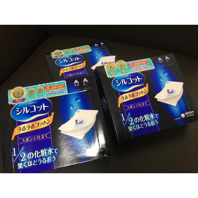 Unicharm(ユニチャーム)のシルコット  うるうるコットン 40枚*3箱 コスメ/美容のメイク道具/ケアグッズ(コットン)の商品写真