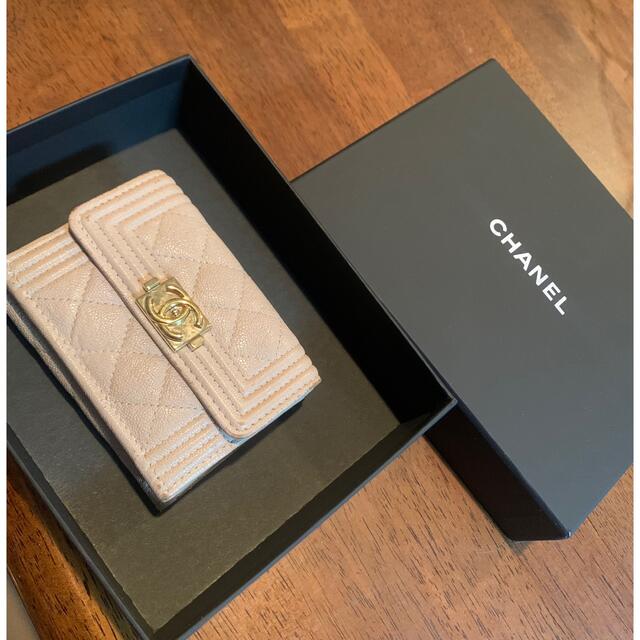 CHANEL(シャネル)の【本日まで】【バレンタインまで値引き】CHANEL 三つ折り財布 レディースのファッション小物(財布)の商品写真