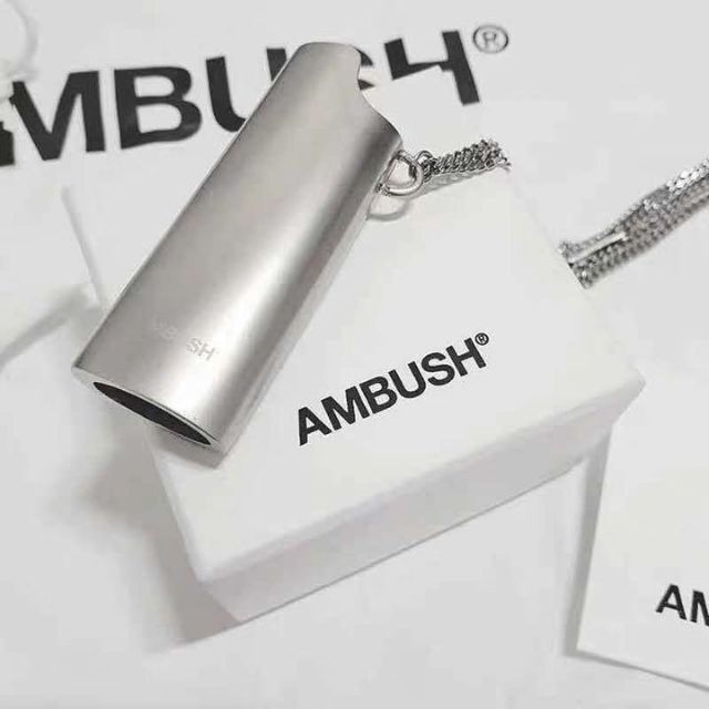 AMBUSH(アンブッシュ)のライター ケース ネックレス アクセサリー  ゴールド シルバー レインボー メンズのファッション小物(タバコグッズ)の商品写真