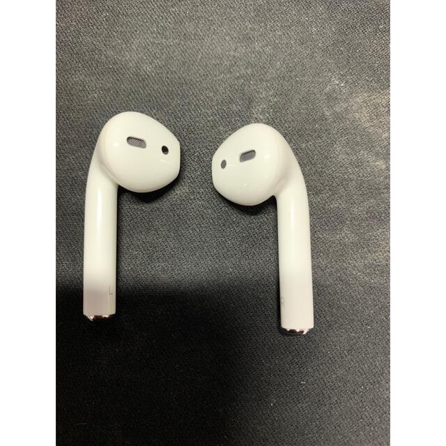 Apple(アップル)のAirPods 第2世代 A2031 スマホ/家電/カメラのオーディオ機器(ヘッドフォン/イヤフォン)の商品写真