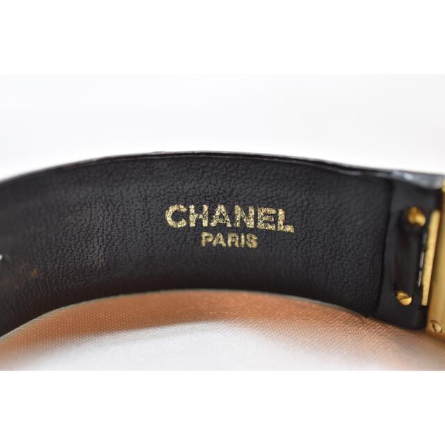 CHANEL(シャネル)の CHANEL シャネル マトラッセ 18K/750 レディース 腕時計ゴールド レディースのファッション小物(腕時計)の商品写真