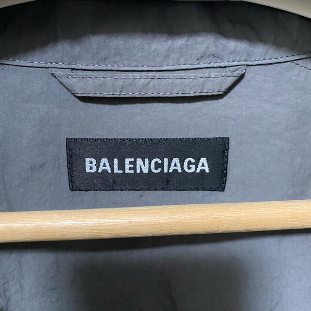 Balenciaga(バレンシアガ)のbalenciaga バレンシアガ　トラックジャケット　ナイロンジャケット メンズのジャケット/アウター(ナイロンジャケット)の商品写真