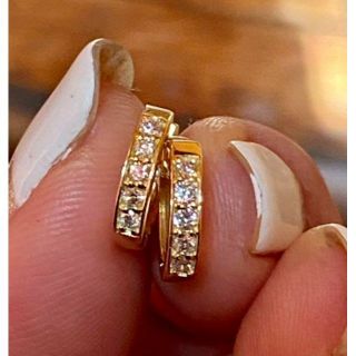 完売しました。。。 ⑮計0.2ct✨ラージメレ５粒✨上質ダイヤ✨小ぶり ピアス(ピアス(両耳用))