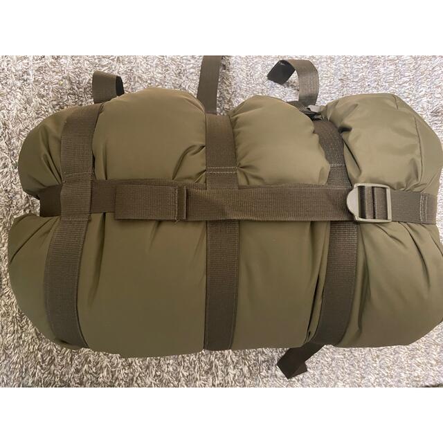 Carinthia Defence 4 カリンシア ディフェンス Lサイズ 新品