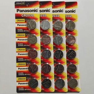 パナソニック(Panasonic)のPanasonic CR2032 5個入×4 パナソニック ボタン コイン 電池(その他)