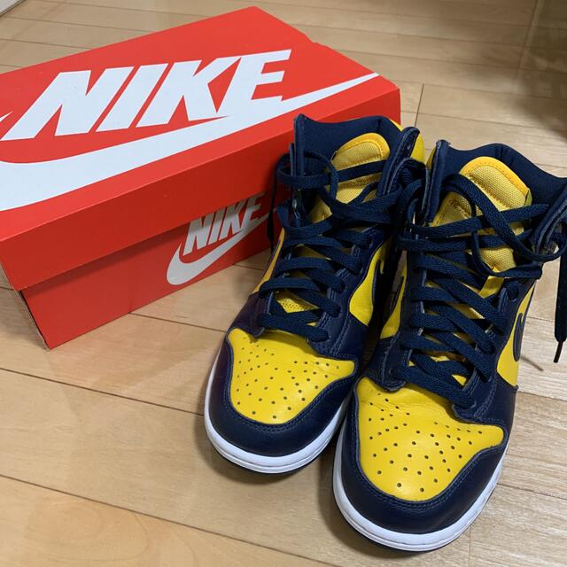 NIKENIKE DUNK HIGH MICHIGAN ナイキ ダンク ハイ ミシガン