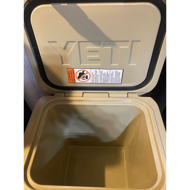 忍者様専用　YETI イエティ　ローディ24  クーラーボックス スポーツ/アウトドアのアウトドア(その他)の商品写真