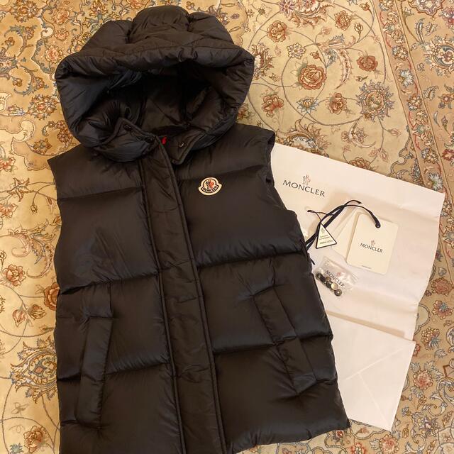 MONCLER -  Moncler ダウンベスト 10A