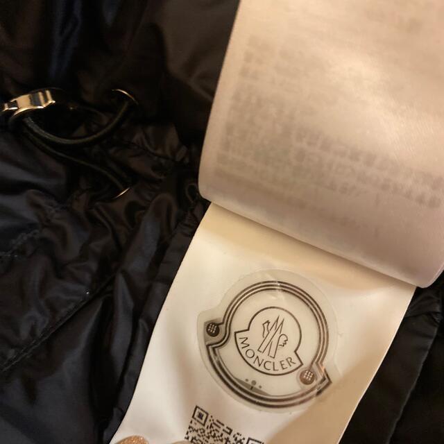 MONCLER(モンクレール)の Moncler ダウンベスト 10A キッズ/ベビー/マタニティのキッズ服男の子用(90cm~)(ジャケット/上着)の商品写真