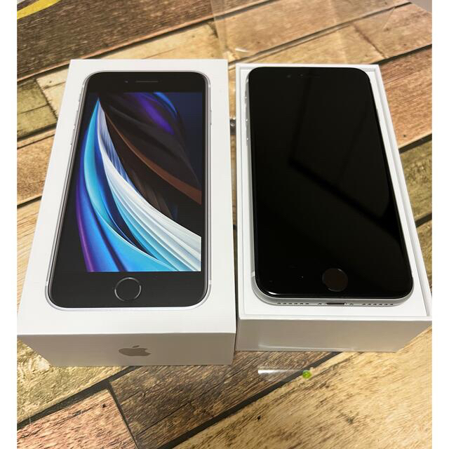 【美品】iPhone  SE 2 (第二世代) 64GB SIMフリー版　本体