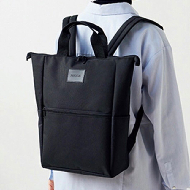 ZUCCa(ズッカ)のZUCCAスクエア型2wayリュック　① レディースのバッグ(リュック/バックパック)の商品写真