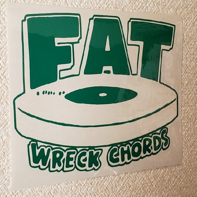 FAT WRECK CHORDS カッティングステッカーの通販 by カノン's FAT WRECK CHORDS カッティングステッカーの通販 by カノン's