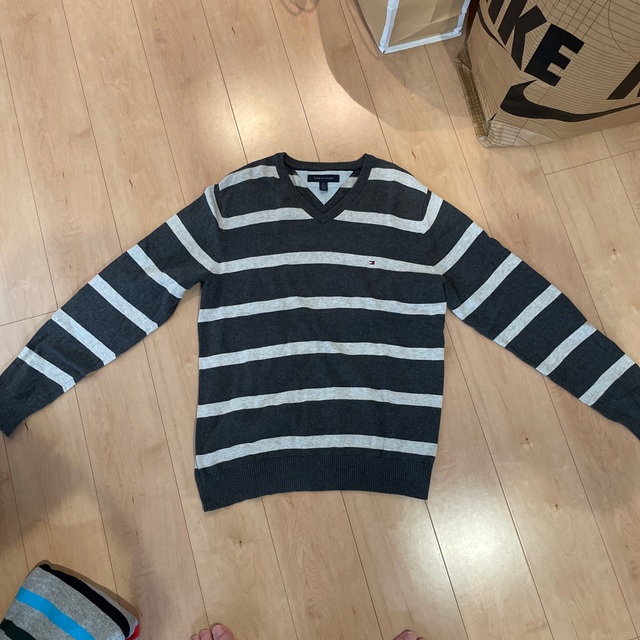 TOMMY HILFIGER(トミーヒルフィガー)のニット　セーター　Lサイズ メンズのトップス(ニット/セーター)の商品写真