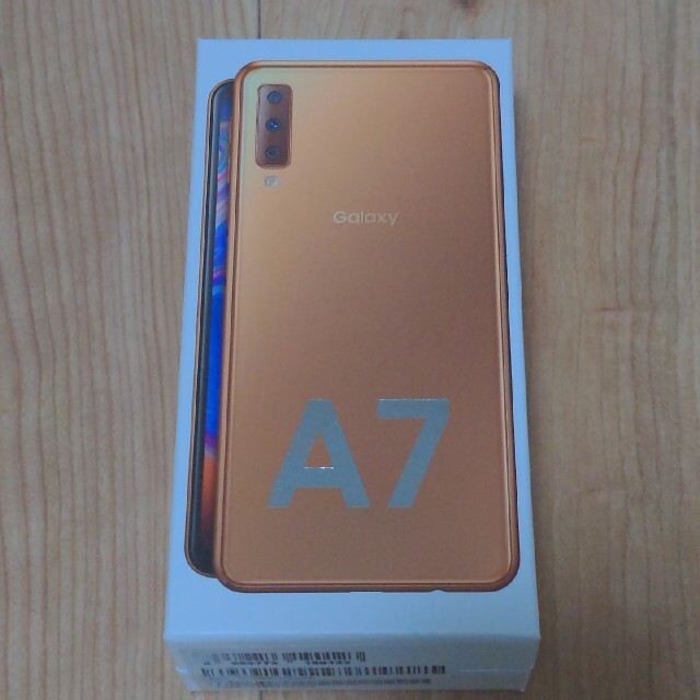 【未使用】Galaxy A7 モバイル版 ゴールド