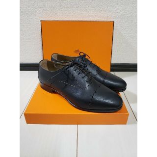 エルメス(Hermes)のほぼ新品【HERMES】ブラックレザーローファー☆サイズ36 2/1(ローファー/革靴)