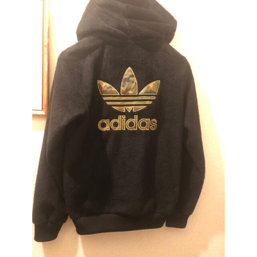 adidas ボアジャケット