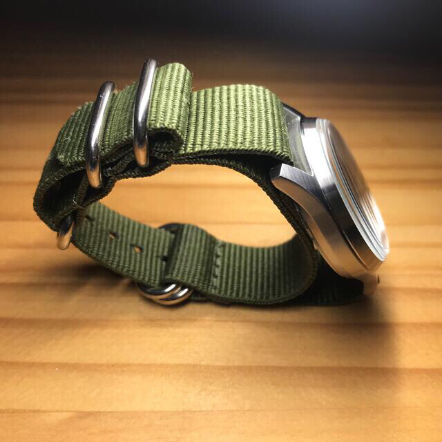 レア】MHL. ミリタリーウォッチの通販 by alex's shop|ラクマ レア】MHL. ミリタリーウォッチの通販 by alex's shop|ラクマ
