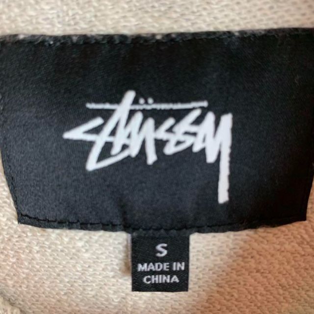 STUSSY - 【最高デザイン】ステューシー☆バックプリント パーカー 即