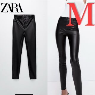 ザラ(ZARA)の新品　ZARA 人気完売品　フェイクレザースキニーパンツ(スキニーパンツ)