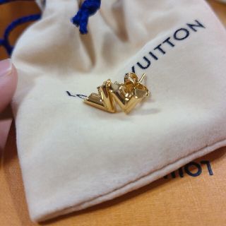 ルイヴィトン(LOUIS VUITTON)のルイヴィトン エセンシャルV ピアス(ピアス)