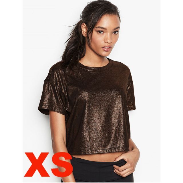 Victoria's Secret(ヴィクトリアズシークレット)の★専用出品　ヴィクトリアズシークレット スポーツブラXS& Boxy Tee  スポーツ/アウトドアのトレーニング/エクササイズ(ヨガ)の商品写真